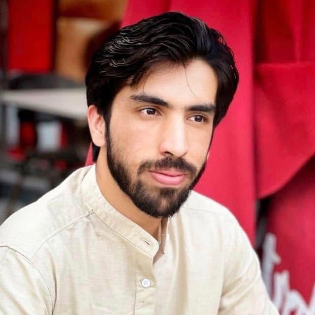 Adnan Sadiq, Founder and CEO of Roshni Technologies